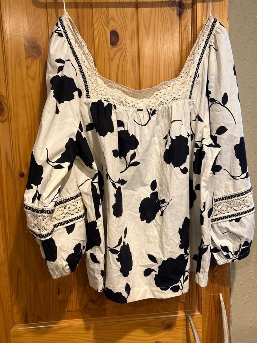 Maurices Black and White Floral Peasant Tunic